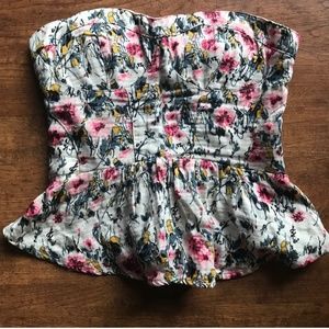 Kimchi strapless peplum floral top